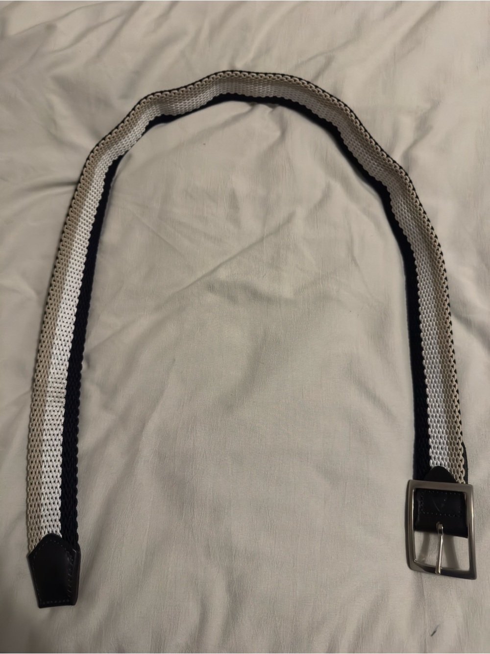 Alero Sport Reversible, Stretchy Belt. Size S/M (29-33). Stripes/Solid Navy.Used